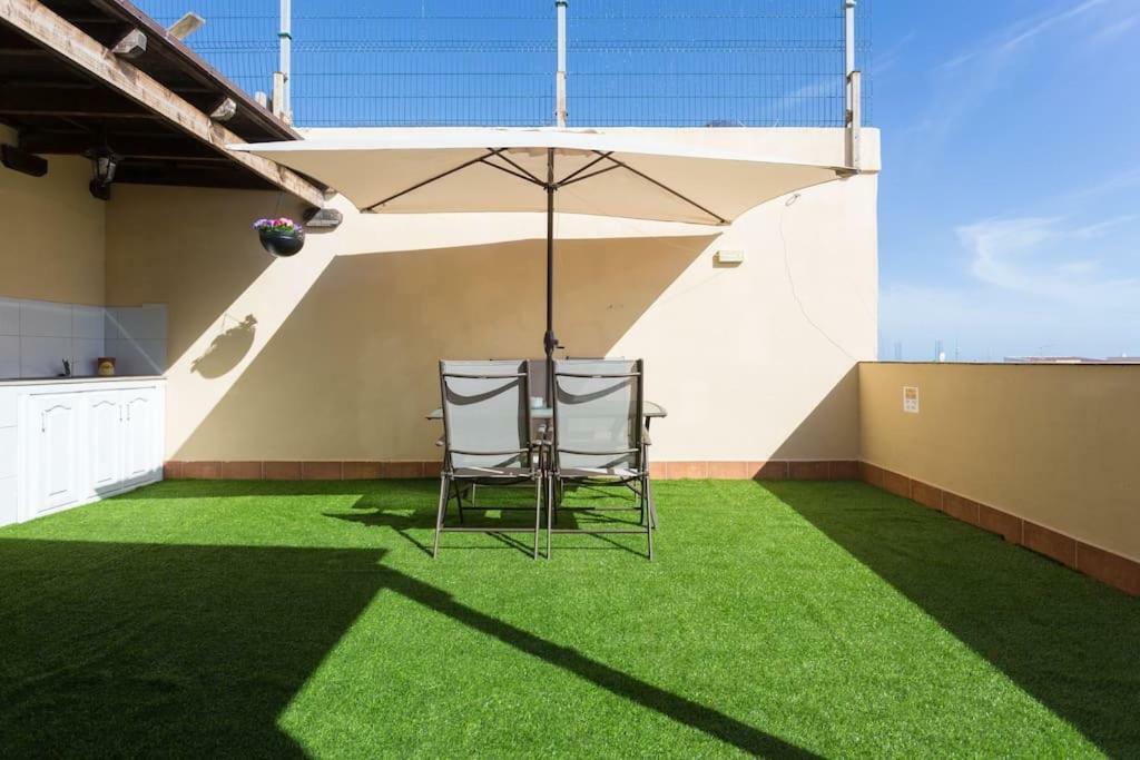 Villa Blanca Tenerife - Complete House - Terrace And Bbq, 5 Minutes From The Beach And Airport Сан Исидро Екстериор снимка